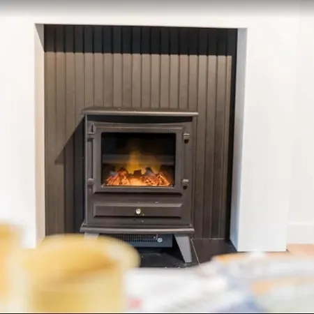 Hide Away - Perfect Contractor - Close To Sellafield *